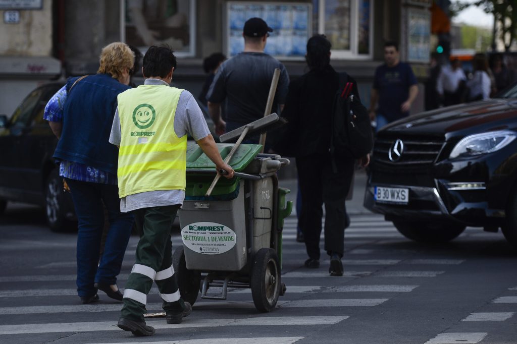 salubrizarea stradala diminuata in sectorul 1 romprest anunta ca are de recuperat peste 90 de milioane de lei