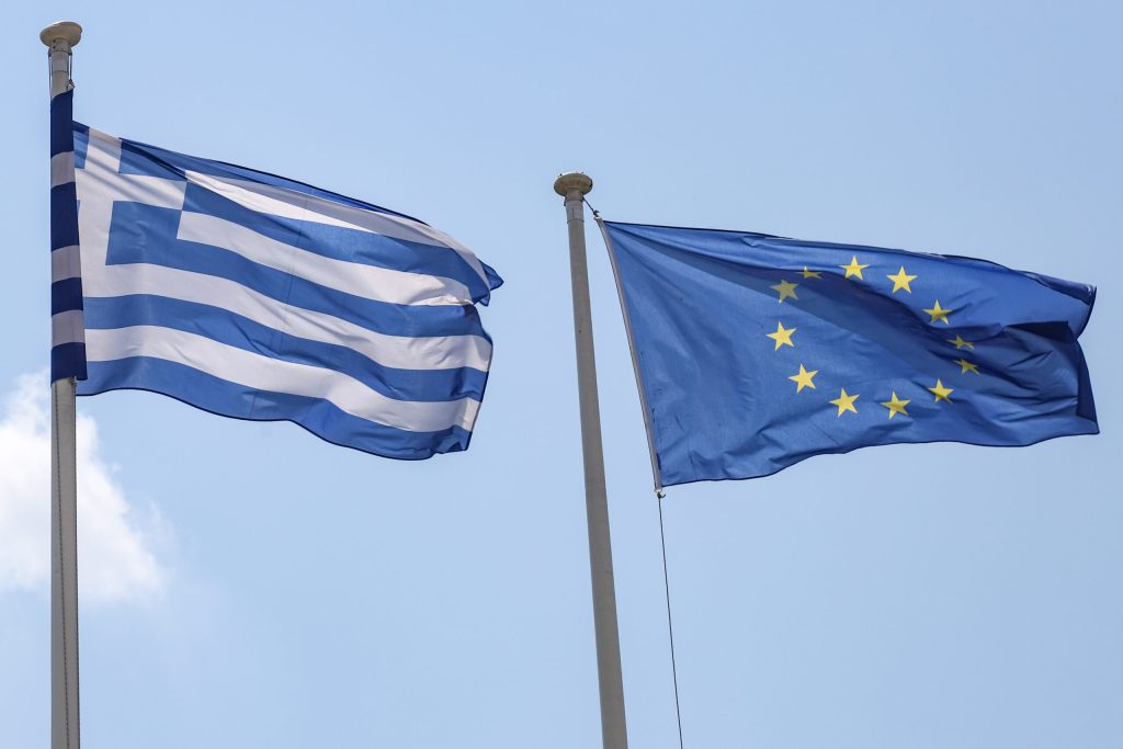 tensiuni intre grecia si turcia atena cere interventia uniunii europene in disputa privind pescuitul in marea egee