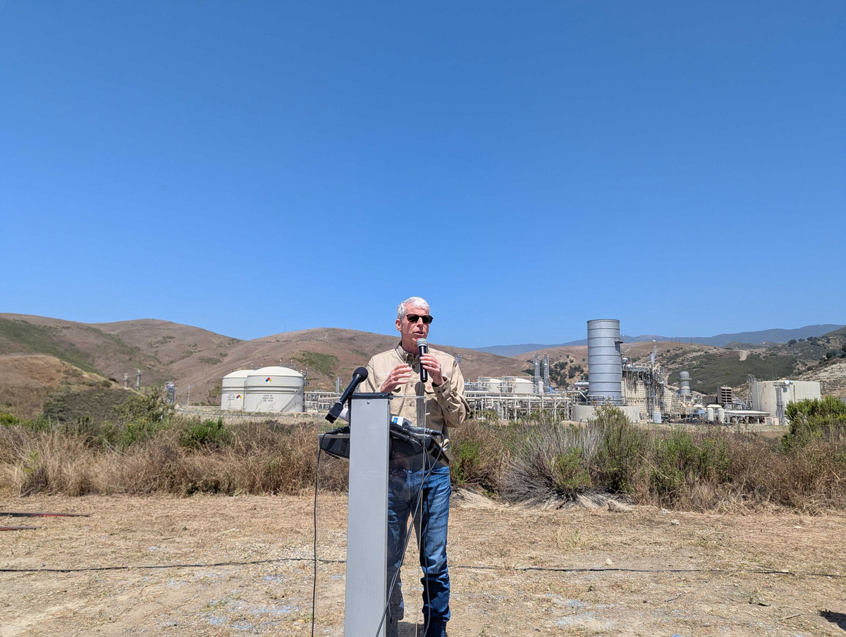 Administratia Trump se afla in dialog activ referitor la rezerva strategica de petrol din California