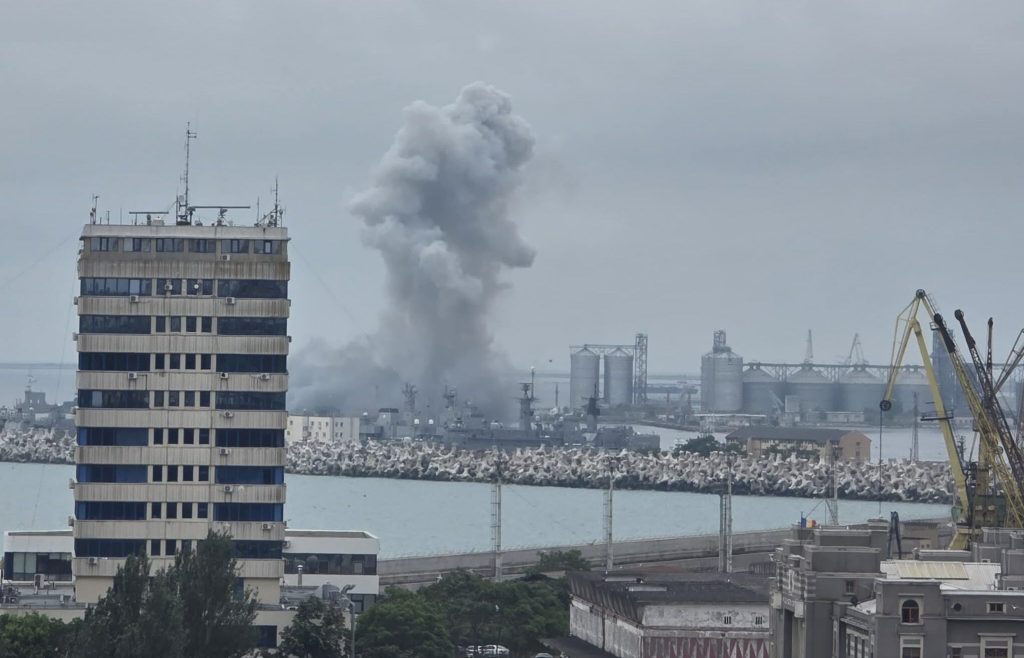 Ambasada Rusiei acuză Ucraina după explozia dronei maritime din Portul Constanța 3 Ambasada Rusiei acuza Ucraina dupa explozia dronei maritime din Portul Constanta