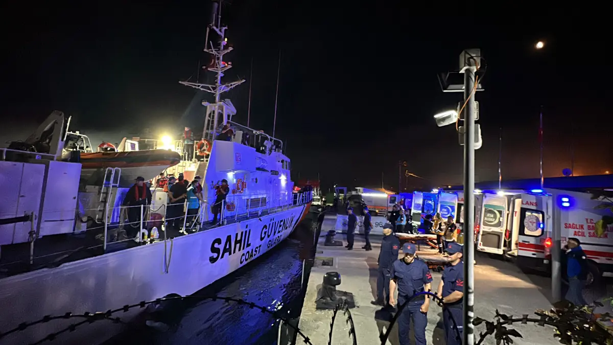 Atac asupra unei bărcile de pescuit în Marea Neagră: 1 mort și 4 răniți. 2 Atac asupra unei barci de pescuit in Marea Neagra 1 mort si 4 raniti
