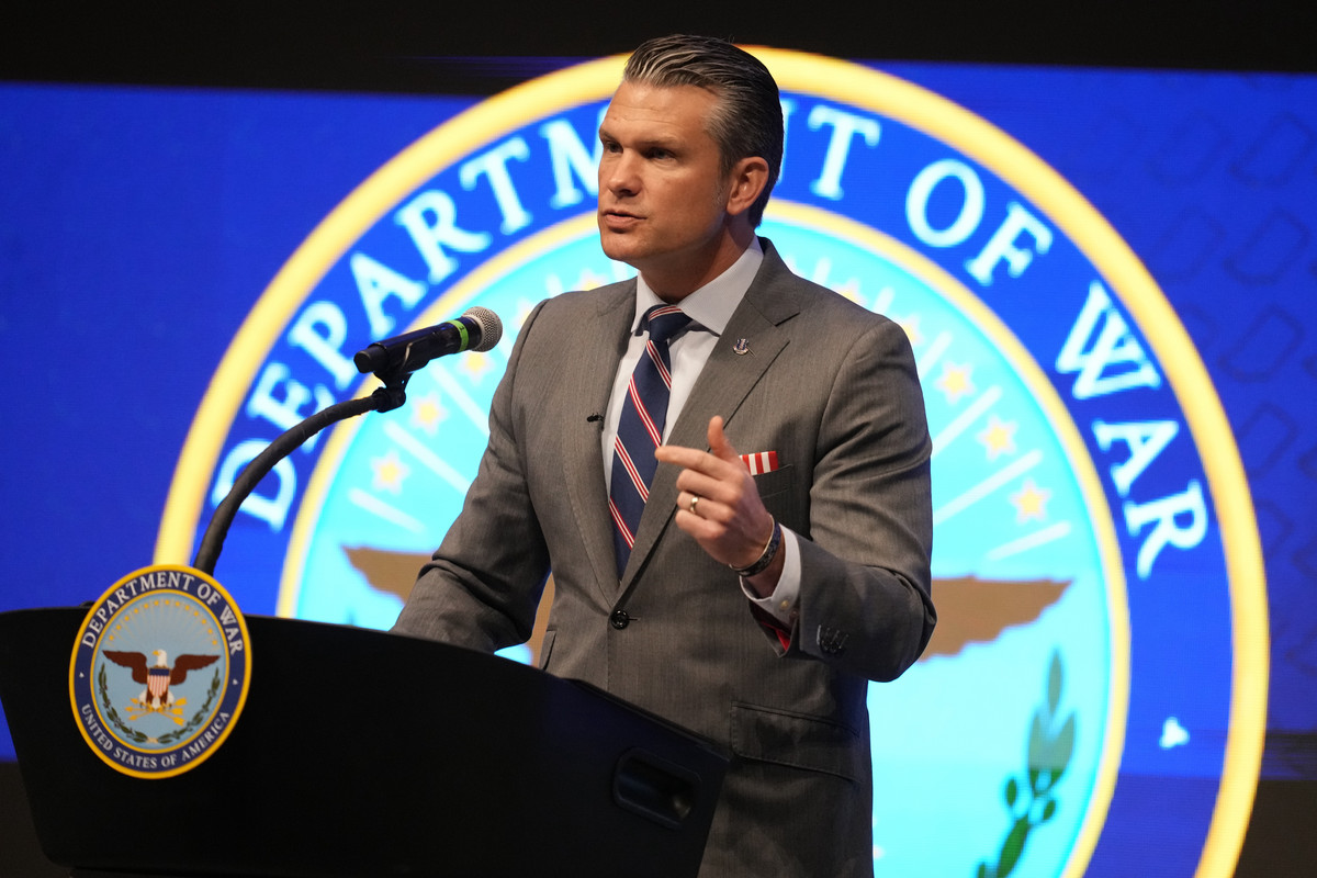 Casa Republicană sprijină redenumirea Ministerului Apărării în cinstea lui Trump. 2 Casa Republicana sprijina redenumirea Ministerului Apararii in cinstea lui Trump