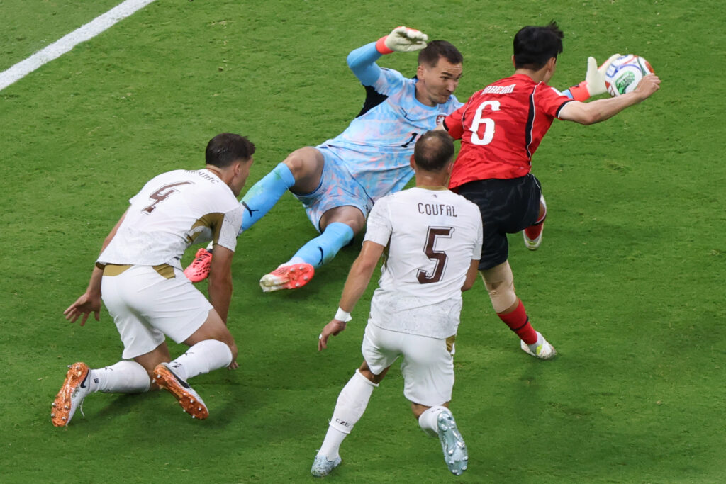 Cum functioneaza cartonasele galbene si rosii la Cupa Mondiala 2026 se cumuleaza