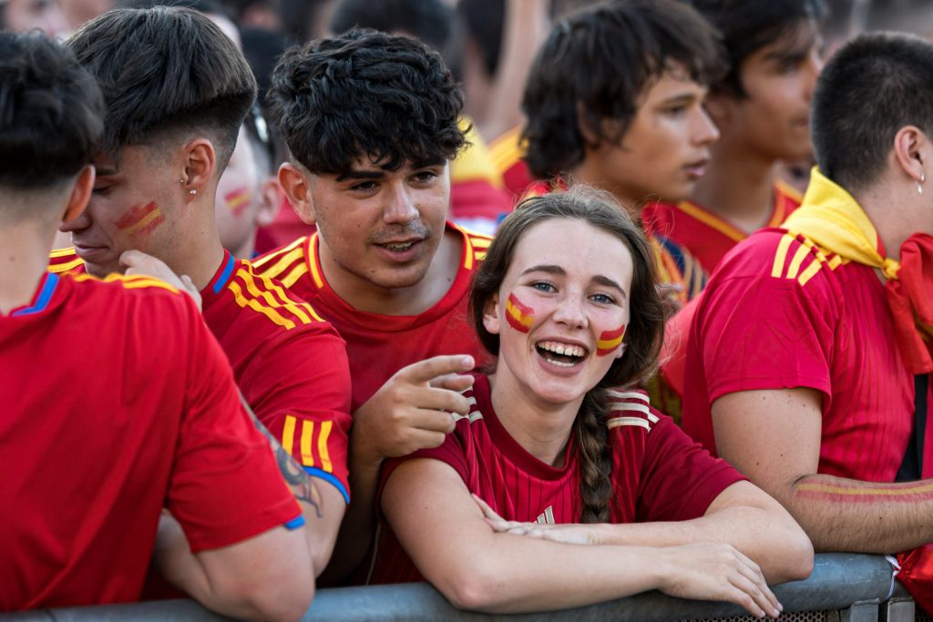 De la Panenka la parcarea autobuzului Expresiile din fotbal pe care suporterii le vor folosi la Cupa Mondiala