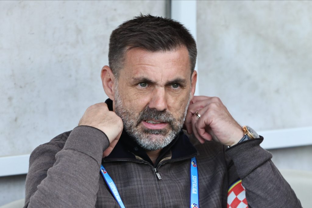 Dinamo Bucuresti isi incheie colaborarea cu antrenorul croat Zeljko Kopic dupa doua sezoane si jumatate