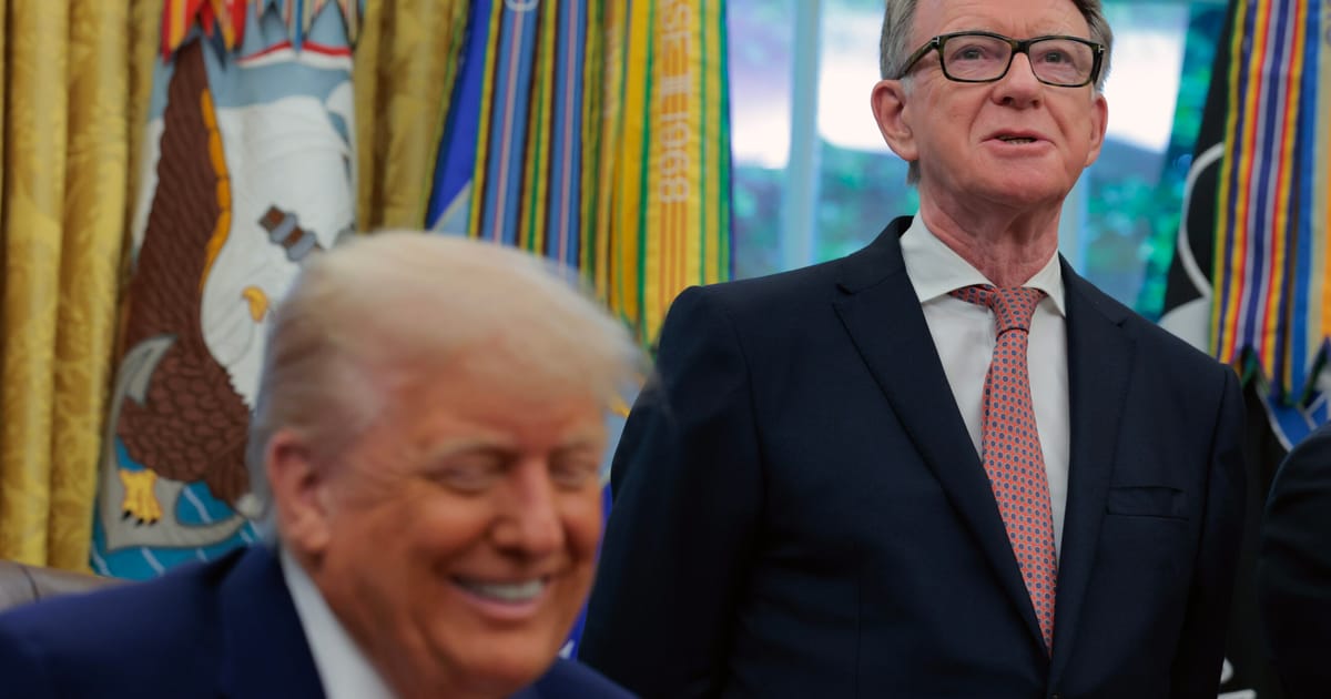 Marea Britanie a facut publice noi dosare Mandelson in contextul scandalului Jeffrey Epstein