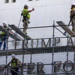 Numele lui Trump a fost indepartat din Centrul Kennedy