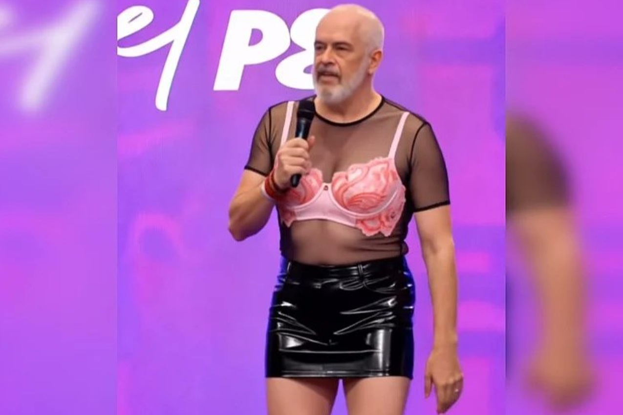 Premierul Albaniei a publicat un videoclip generat de AI în care poartă o fustă mini. Mesajul pentru influenceri. 2 Premierul Albaniei a publicat un videoclip generat de AI in care poarta o fusta mini Mesajul pentru influenceri