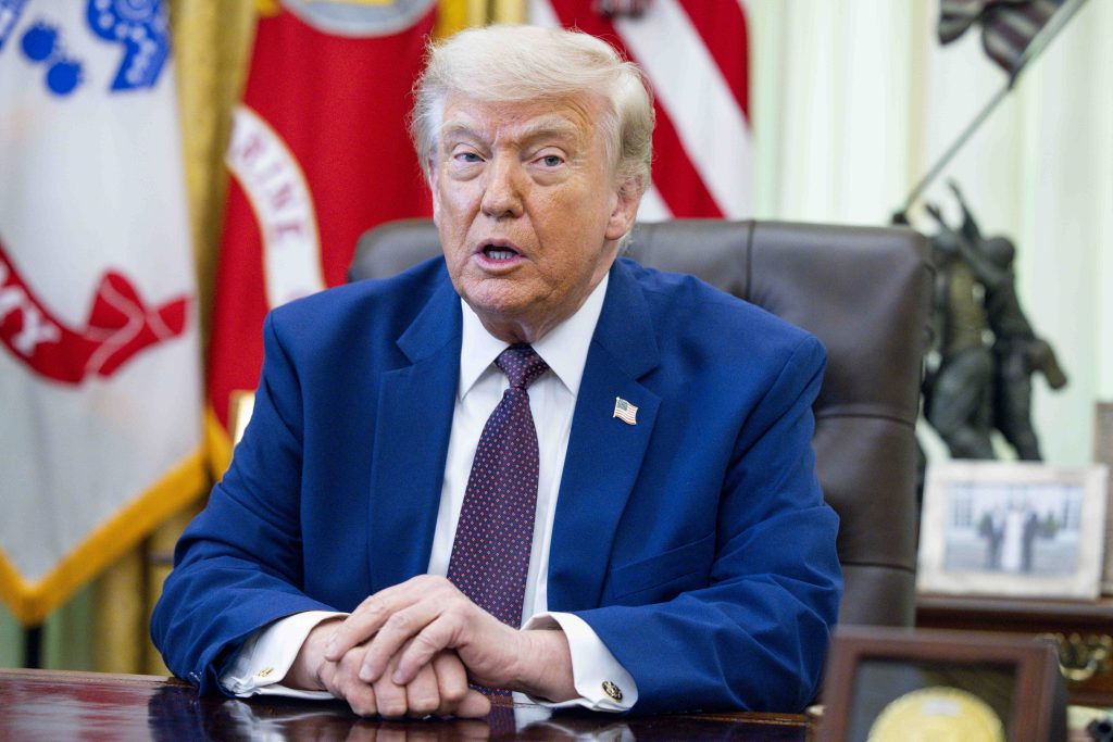 Trump comenteaza intalnirea cu Zelenski la summitul G7