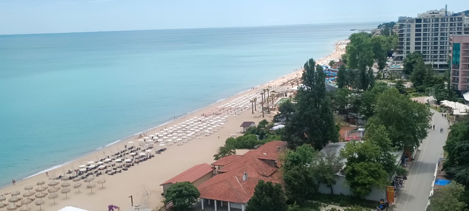 Turistii romani sustin dezvoltarea vacantelor de lux in Bulgaria rezervarile au crescut cu peste 30 iar interesul pentru Ultra All Inclusive este in ascensiune