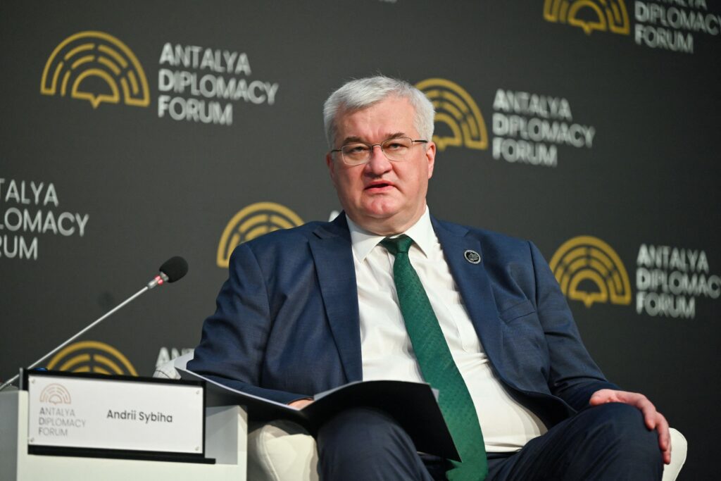 Ucraina urmareste cu atentie situatia din Belarus Ministrul de Extern Nu ne asteptam ca acestia sa fie implicati in razboi