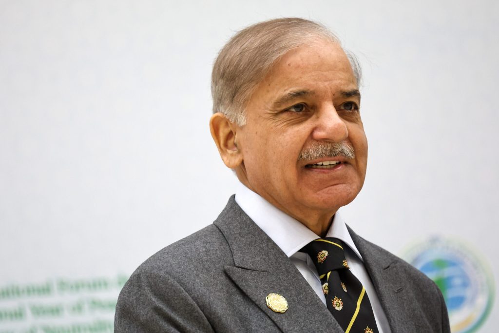 ACTUALIZARE: Pacea între SUA și Iran, mai aproape ca niciodată. Pakistanul susține că acordul ar putea fi semnat în următoarele 24 de ore, iar Iran afirmă că acesta nu va fi semnat duminică. 2 actualizare pacea intre sua si iran mai aproape ca niciodata pakistanul sustine ca acordul ar putea fi semnat in urmatoarele 24 de ore iar iran afirma ca acesta nu va fi semnat duminica