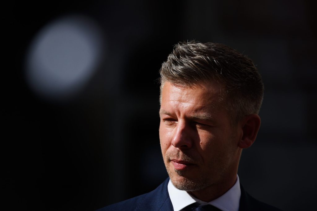 cordoanele sanitare nu fac decat sa intareasca fortele extremiste statele gresesc interviu surpriza cu peter magyar in media germana