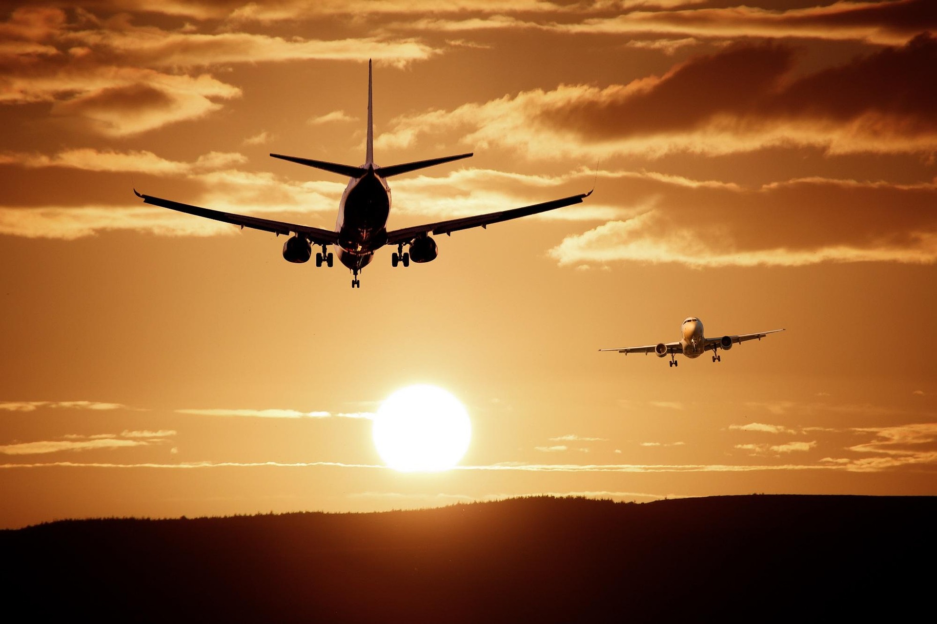 Avertisment pentru Europa Rezervele de combustibil pentru avioane se apropie de epuizare