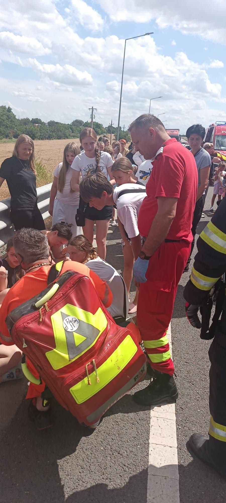 Călărași: Accident între un autocar cu 60 de pasageri și un camion, 12 răniți și activarea Planului Roșu 2 Calarasi Accident intre un autocar cu 60 de pasageri si un camion 12 raniti si activarea Planului Rosu