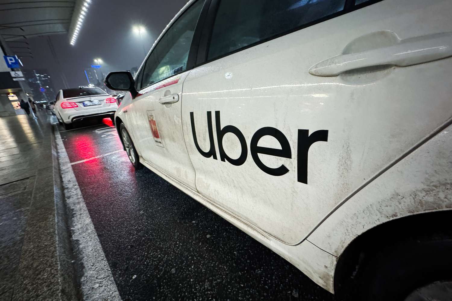 Câți bani poți câștiga cu adevărat din Bolt și Uber în Cluj-Napoca? Un clujean și-a înființat un PFA și este pregătit să lucreze șapte zile pe săptămână: „Ce sumă pot obține?” 2 Cate bani poti castiga cu adevarat din Bolt si Uber in Cluj Napoca Un clujean si a infiintat un PFA si este pregatit sa lucreze sapte zile pe saptamana Ce suma pot obtine