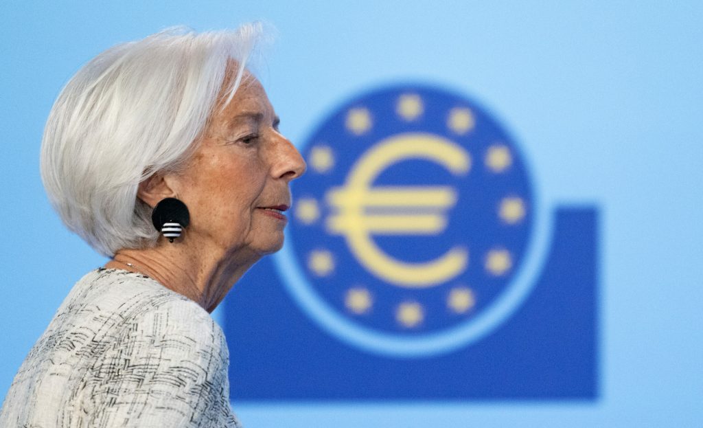 Christine Lagarde nu exclude o posibila demisie de la BCE inainte de finalizarea mandatului in contextul alegerilor din Franta