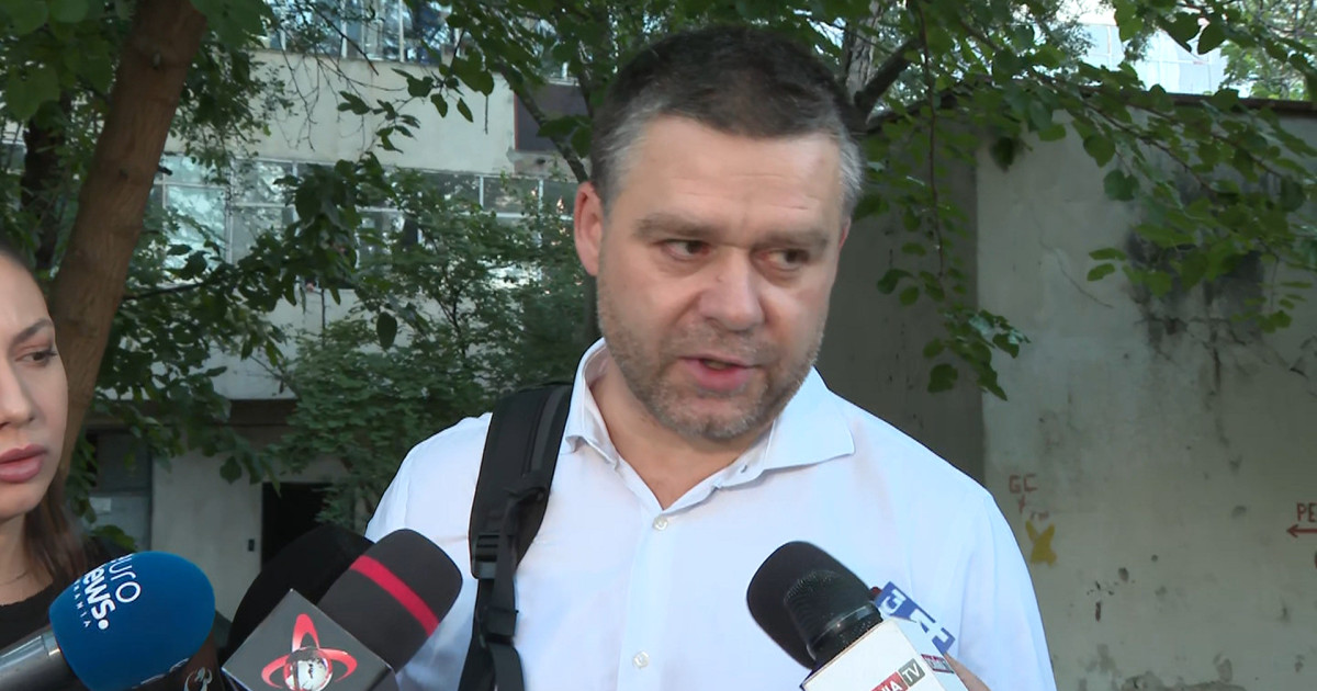 Ciprian Ciucu, chemat la poliție pentru control judiciar după vacanța aprobată de instanță: „Nu este în regulă ce... 2 Ciprian Ciucu chemat la politie pentru control judiciar dupa vacanta aprobata de instanta Nu este in regula ce