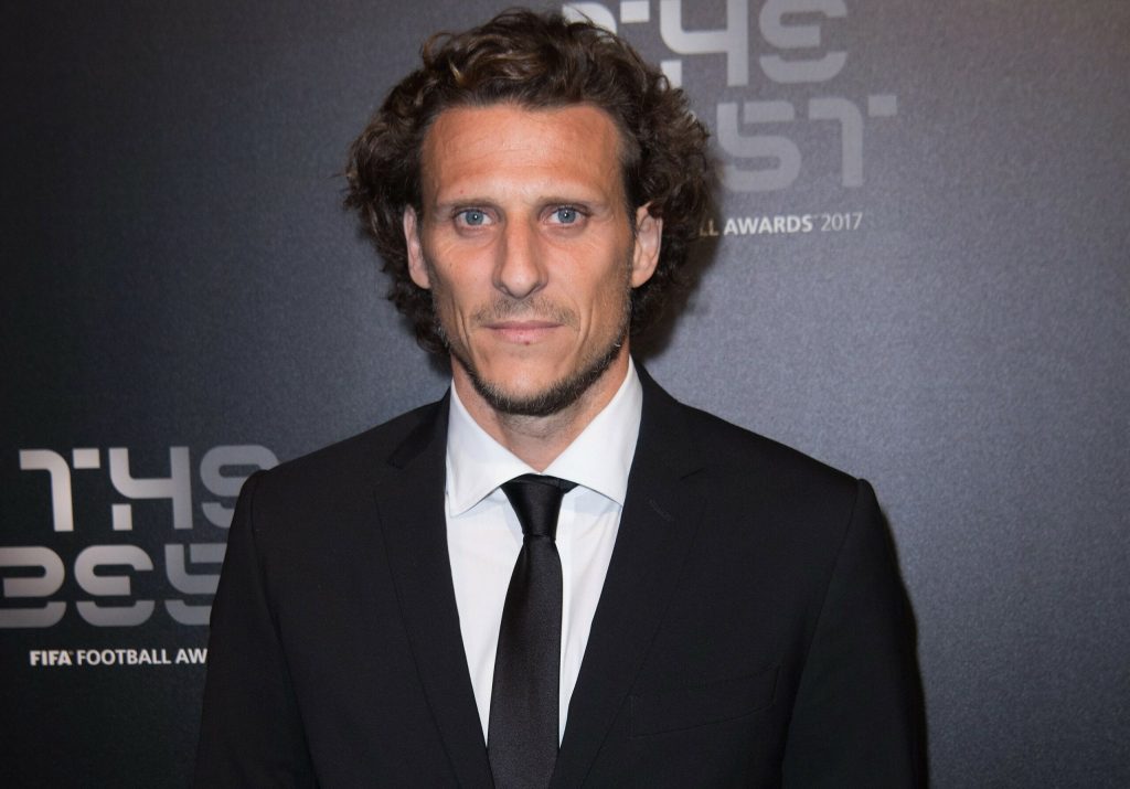 Diego Forlan a fost numit antrenor al echipei nationale U20 a Uruguayului si antrenor interimar al echipei mari