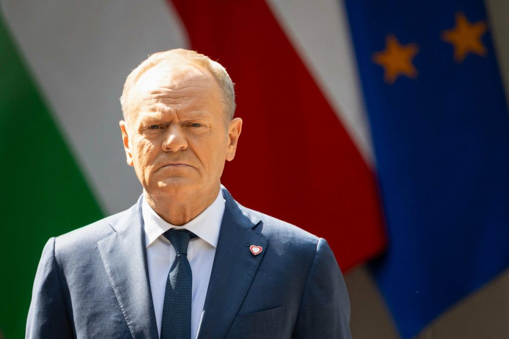 Donald Tusk anunta realizarea unui Zid al Comemorarii in memoria victimelor genocidului comis de nationalistii ucraineni