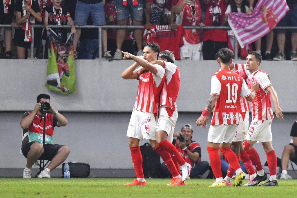 Doua meciuri deschid etapa a 3 a din Superliga de fotbal Dinamo se intalneste cu Galatiul dupa o prestatie excelenta impotriva campioanei