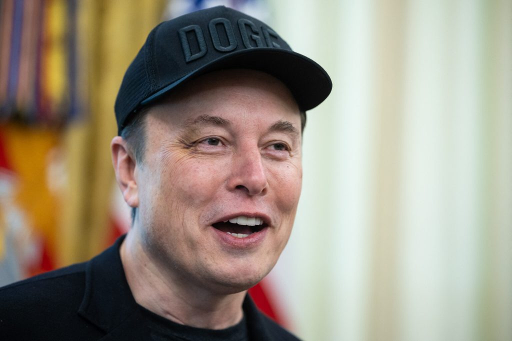 Elon Musk susține că Marine Le Pen „este ultima speranță a Franței” pentru alegerile prezidențiale din 2027. 2 Elon Musk sustine ca Marine Le Pen este ultima speranta a Frantei pentru alegerile prezidentiale din 2027