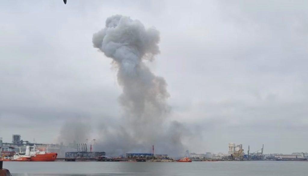 Incidentul din Portul Constanța: Ucraina confirmă pierderea controlului asupra a patru drone maritime, MApN cere măsuri suplimentare de securitate. 2 Incidentul din Portul Constanta Ucraina confirma pierderea controlului asupra a patru drone maritime MApN cere masuri suplimentare de securitate