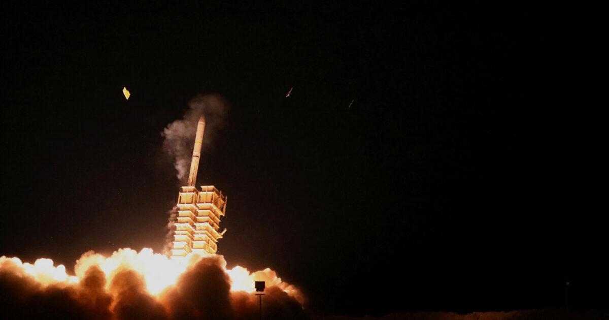 Iranul lansează atacuri asupra bazelor militare americane din Bahrain și Iordania. 2 Iranul lanseaza atacuri asupra bazelor militare americane din Bahrain si Iordania