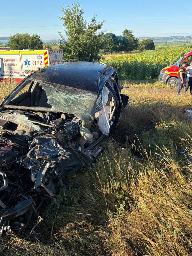 MAI apel dupa doua tragedii la trecerile la nivel cu calea ferata Opriti inainte de calea ferata Alegeti intotdeauna precautia