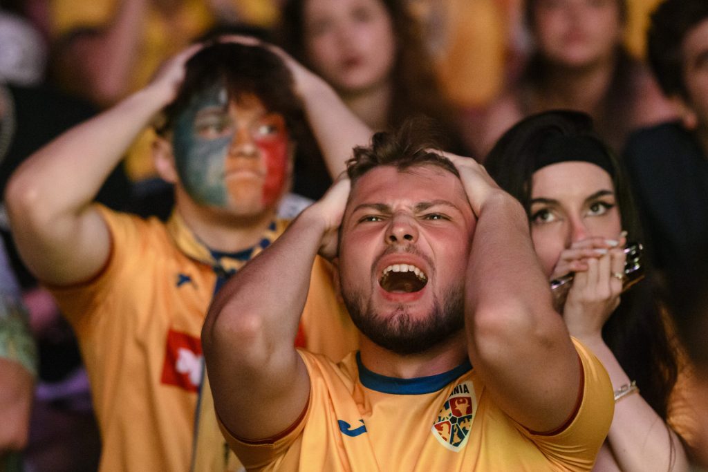 Poate un meci de fotbal să provoace un atac de cord? Ce au descoperit cercetătorii despre stresul generat de jocurile importante. 2 Poate un meci de fotbal sa provoace un atac de cord Ce au descoperit cercetatorii despre stresul generat de jocurile importante