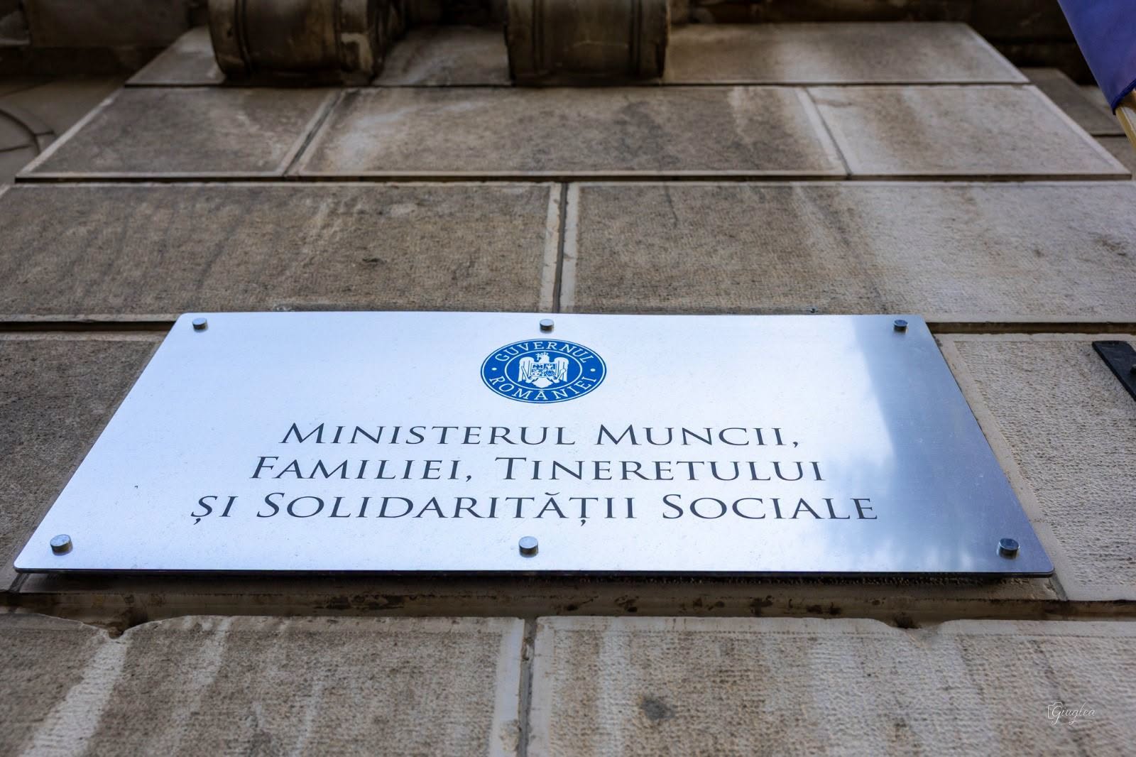 Primele 400 de primarii au beneficia de peste 41 de milioane de euro pentru cel mai mare proiect european de incluziune sociala din Romania