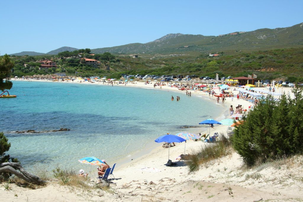 Scandal pe plajele din Italia. Turiștii, în conflict din cauza sandvișurilor aduse de acasă. 2 Scandal pe plajele din Italia Turistii in conflict din cauza sandviciurilor aduse de acasa