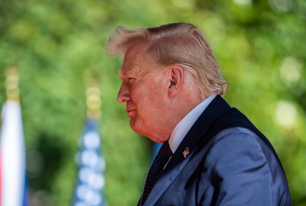 Trump amenință Iranul: Vom lovi din nou Iranul cu putere în următoarele ore. 2 Trump ameninta Iranul Vom lovi din nou Iranul cu putere in urmatoarele ore