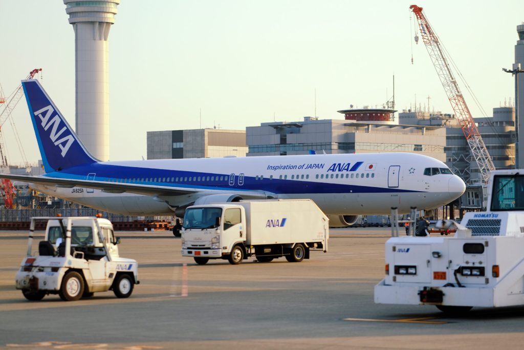 Un pilot din Japonia a primit o condamnare de 20 de luni de inchisoare pentru agresarea unei stewardese