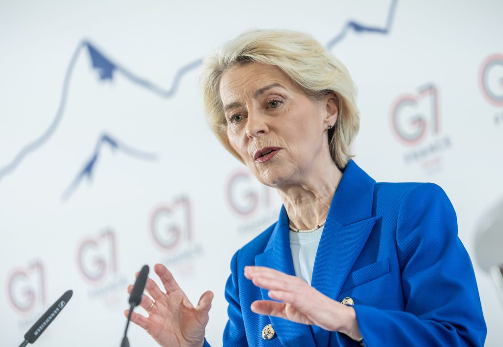 Ursula von der Leyen, mesaj după publicarea Raportului privind siguranța copiilor în mediul online: „Platformele de socializare nu sunt o jucărie” 2 Ursula von der Leyen mesaj dupa publicarea Raportului privind siguranta copiilor in mediul online Platformele de socializare nu sunt o jucarie