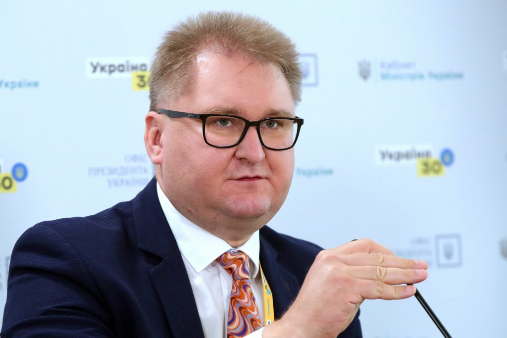 Volodimir Zelenski îl numește pe Taras Kachka ambasador al Ucrainei la Uniunea Europeană, trimițându-l la Bruxelles. 2 Volodimir Zelenski il numeste pe Taras Kachka ambasador al Ucrainei la Uniunea Europeana trimitandu l la