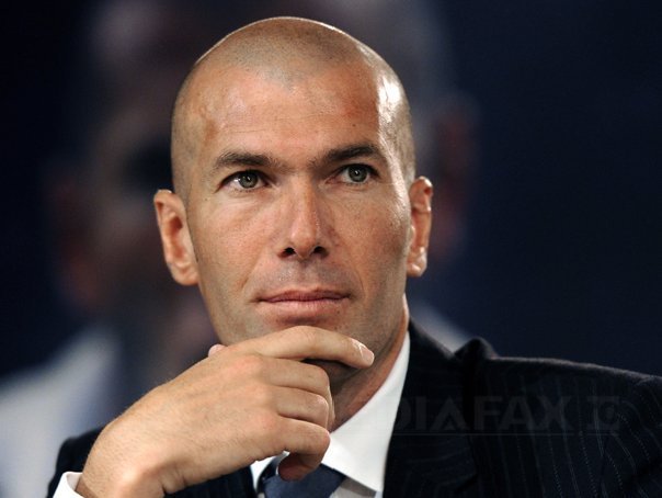 Zinedine Zidane revine la prima iubire Va prelua echipa nationala a Frantei si il va antrena pe Mbappe