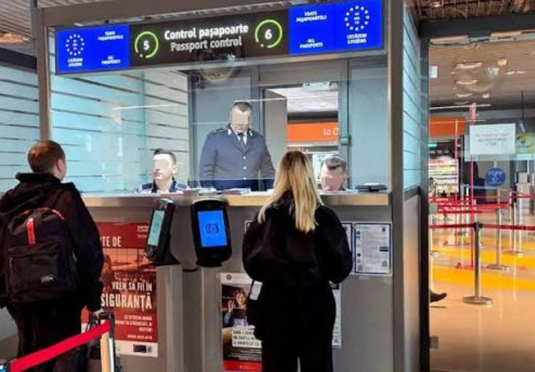 Confuzie totală la Aeroportul Cluj! O femeie a fost reținută și interogată din cauza unei confuzii cu sora ei geamănă: „Procedurile nu au fost respectate” 3 confuzie totala la aeroportul cluj o femeie a fost retinuta si interogata din cauza unui confuzii cu sora ei geamana procedurile nu au fost respectate