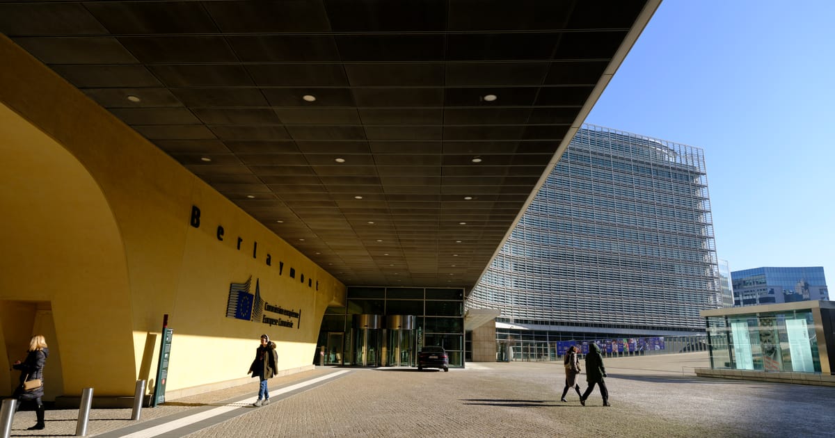 1 000 de reclamatii depuse la echipa anti hartuire a Comisiei Europene