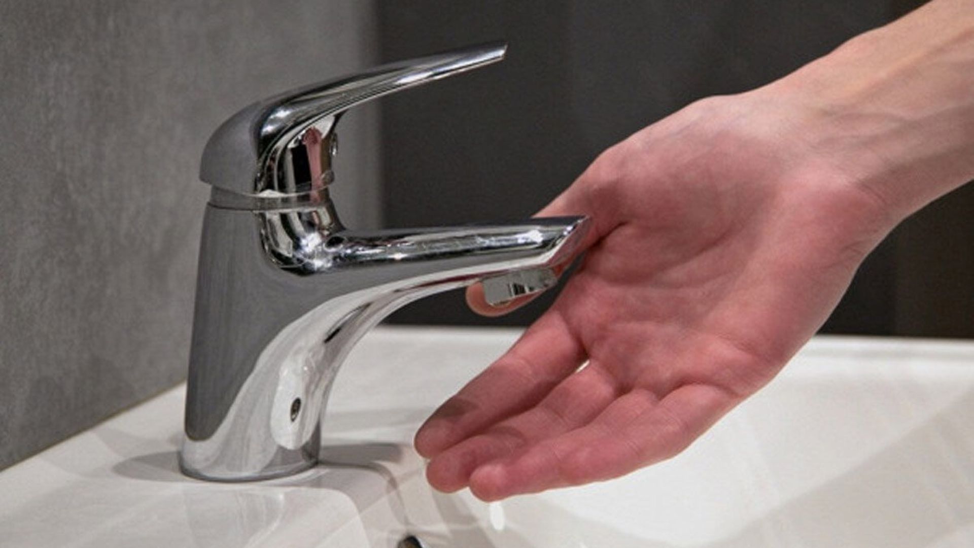 ALERTA in Cluj Napoca Mai multe strazi vor ramane fara apa potabila din cauza unor avarii Cand se estimeaza reluarea furnizarii