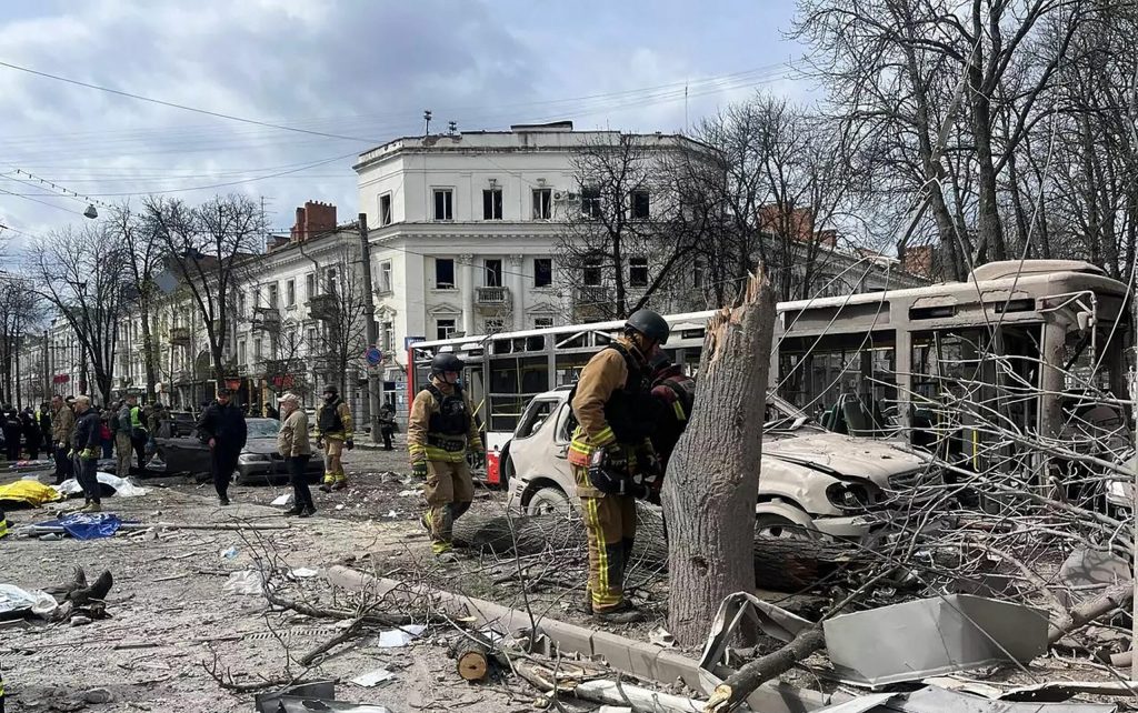 Atacuri in Ucraina O drona ruseasca a lovit locuinte in Harkov iar doua persoane au murit in regiunea Sumi