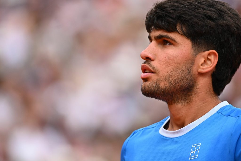 Carlos Alcaraz isi recapata pozitia a doua in clasamentul ATP iar Jannik Sinner se mentine pe prima pozitie cu un avans de peste 5000 de puncte