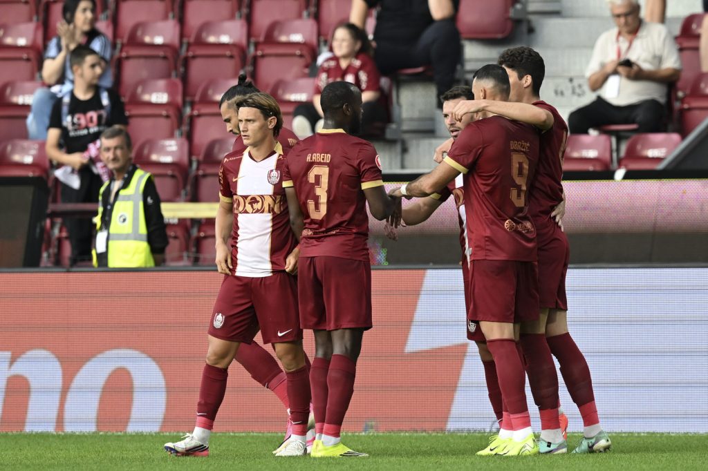 Derby ul CFR Cluj Universitatea Cluj din etapa a patra a Superligii a fost postponat