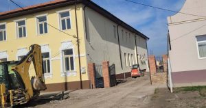 Dup aproape patru ani de munc proiectul de modernizare a colii Gimnaziale din Dudetii Noi s a finalizat