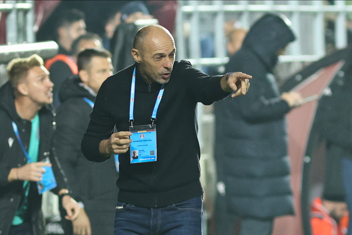 FC Arges lider in Superliga Romaniei dupa 29 de ani Bogdan Andone antrenorul etapei a IV a