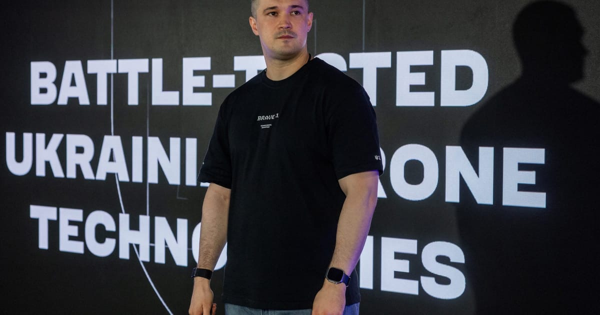 Fostul șef al apărării ucrainene, Fedorov, cere alegeri ca provocare pentru Zelenskyy. 2 Fostul sef al apararii ucrainene Fedorov cere alegeri ca provocare pentru Zelenskyy