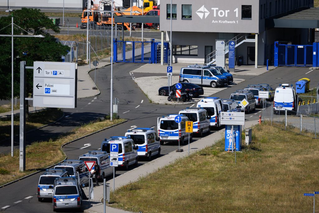 Germania se confrunta zilnic cu atacuri hibride din partea unor puteri externe avertizeaza ministrul de Interne