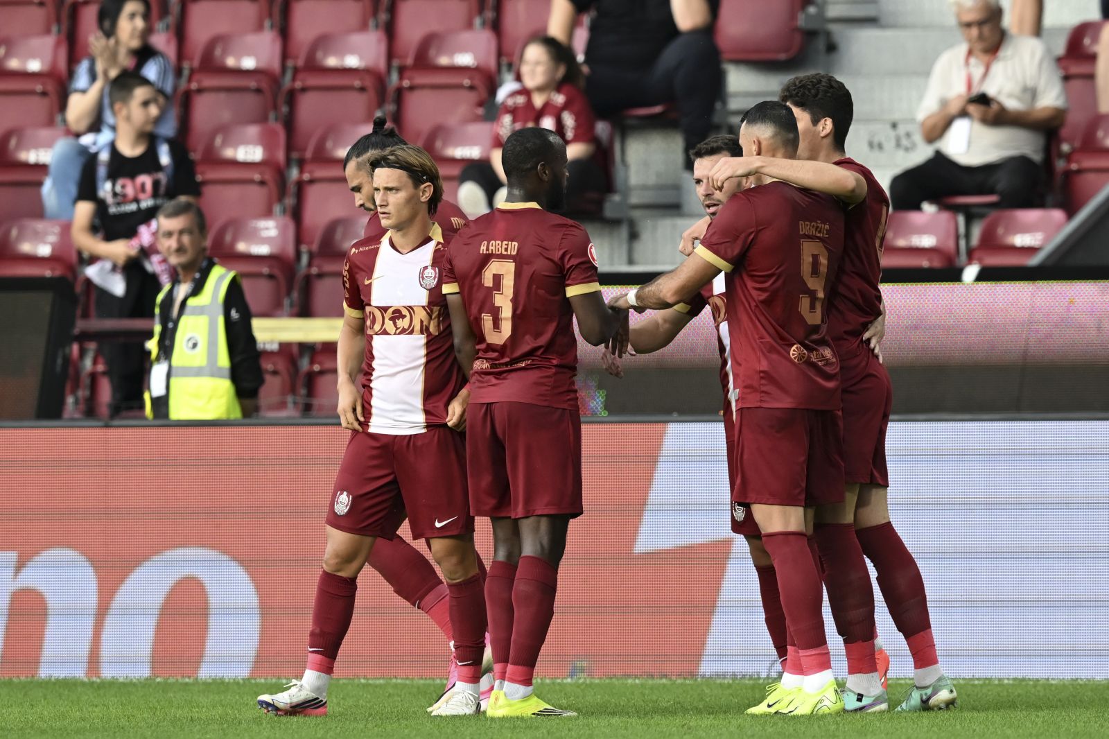Meciul CFR Cluj FCSB impune restrictii in Cluj Napoca Patru strazi vor fi afectate de masurile de trafic