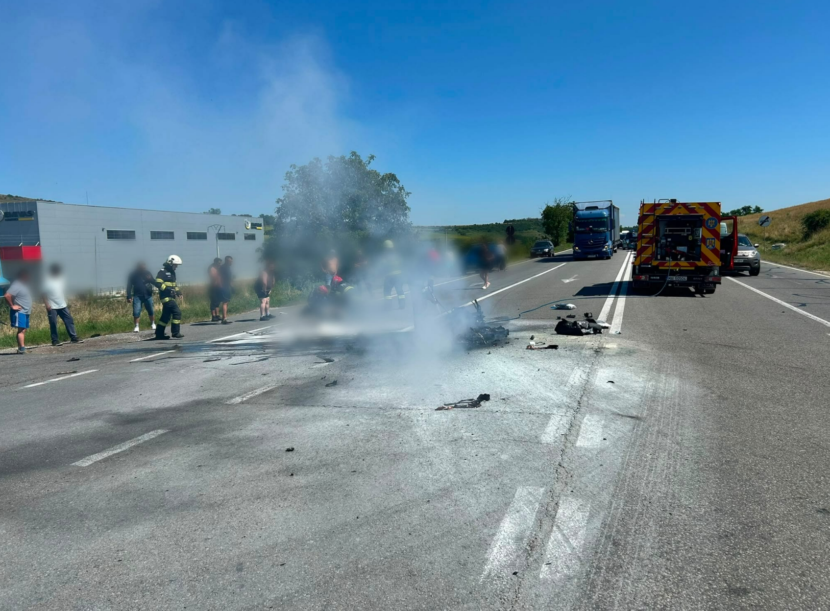 Final tragic: Motociclistul implicat în accidentul grav din Vâlcele, Cluj, a murit. Medicii nu au reușit să-i salveze viața. Detalii despre desfășurarea tragediei. 2 Motociclistul impliat in accidentul grav din Valcele Cluj a murit Medicii nu au reusit sa i salveze viata Detalii despre desfasurarea tragediei
