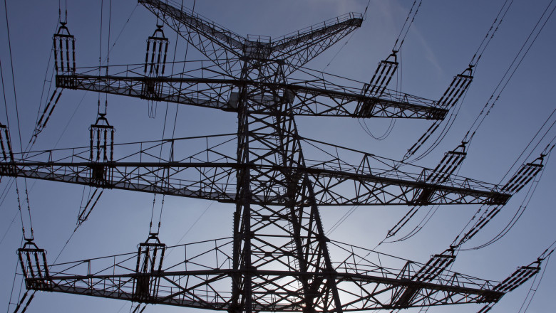 Până de curent major în Cluj! Peste 35 de străzi fără electricitate: Când va fi restabilită alimentarea și care este cauza acestei mari pene de curent. 2 Pana de curent major in Cluj Peste 35 de strazi fara electricitate Cand va fi restabilita alimentarea si care este cauza acestei mari pene de curent